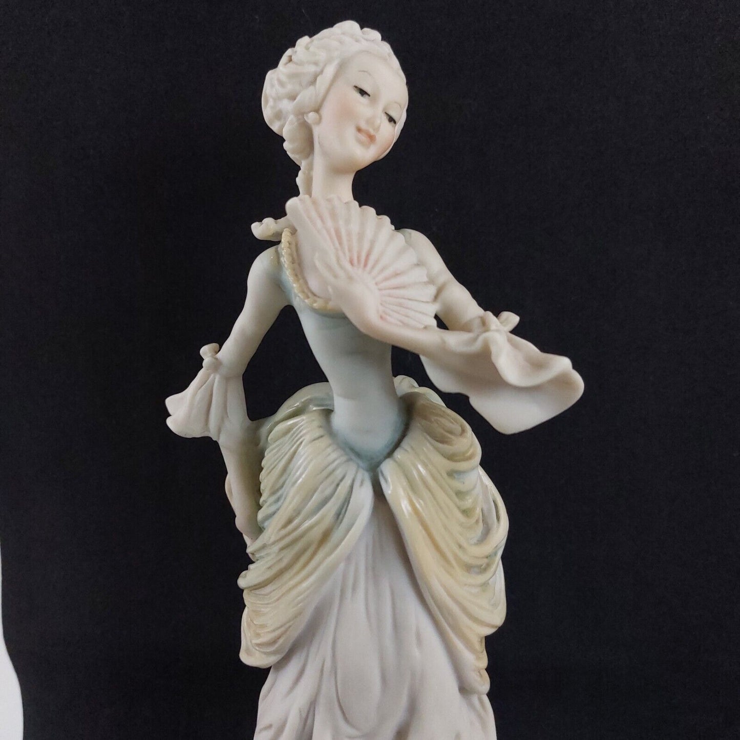 Giuseppe Armani Figurine Elegant Lady with Fan, Porcelain, 18 Inches,Collectible