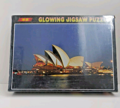 ACME Glowing Jigsaw Puzzle - Sydney Opera House - 500 Pieces