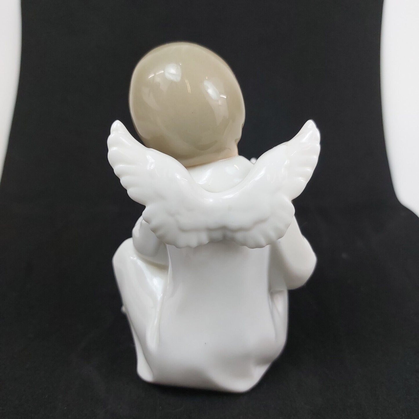 The Leonardo Collection Porcelain Angel with Dove Figurine