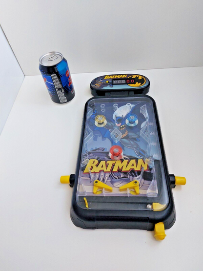 BATMAN Table-Top PINBALL Machine / Game with Music and Lights