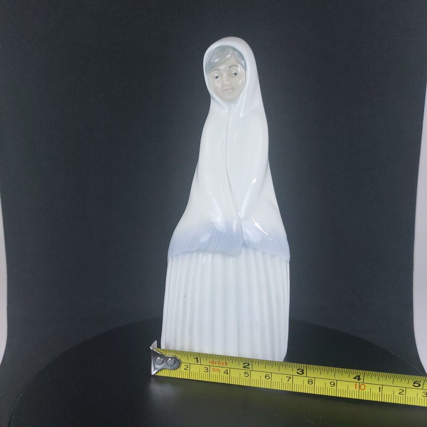 Miquel Requena Nun Figurine Pristine White Porcelain -6.5" -Collectible -damaged