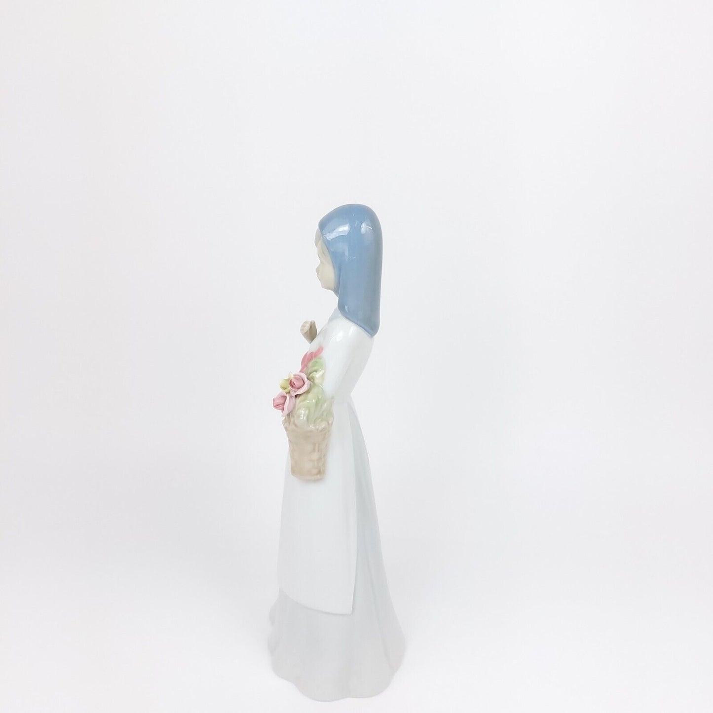 Cuart De Poblet Porcelain Lady with Roses Figurine, Valencia