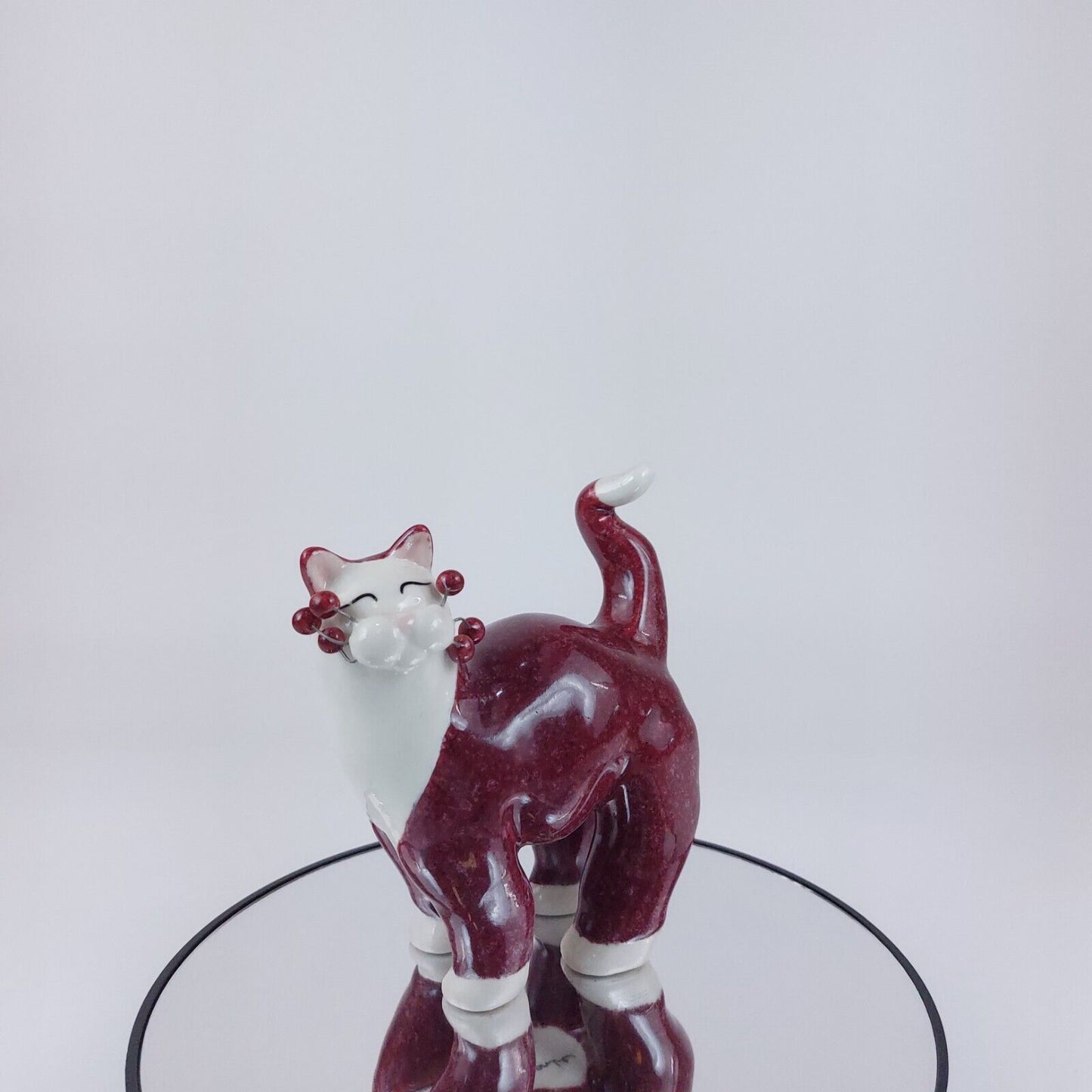 Lacombe Whimsical Cat Figurine, Willis Designs 2004, #15420