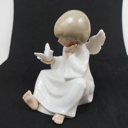 The Leonardo Collection Porcelain Angel with Dove Figurine