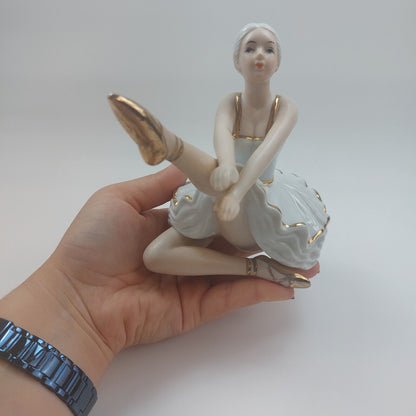 Pair of Vintage Porcelain Ballerina Figurines - Lavender & White/Gold