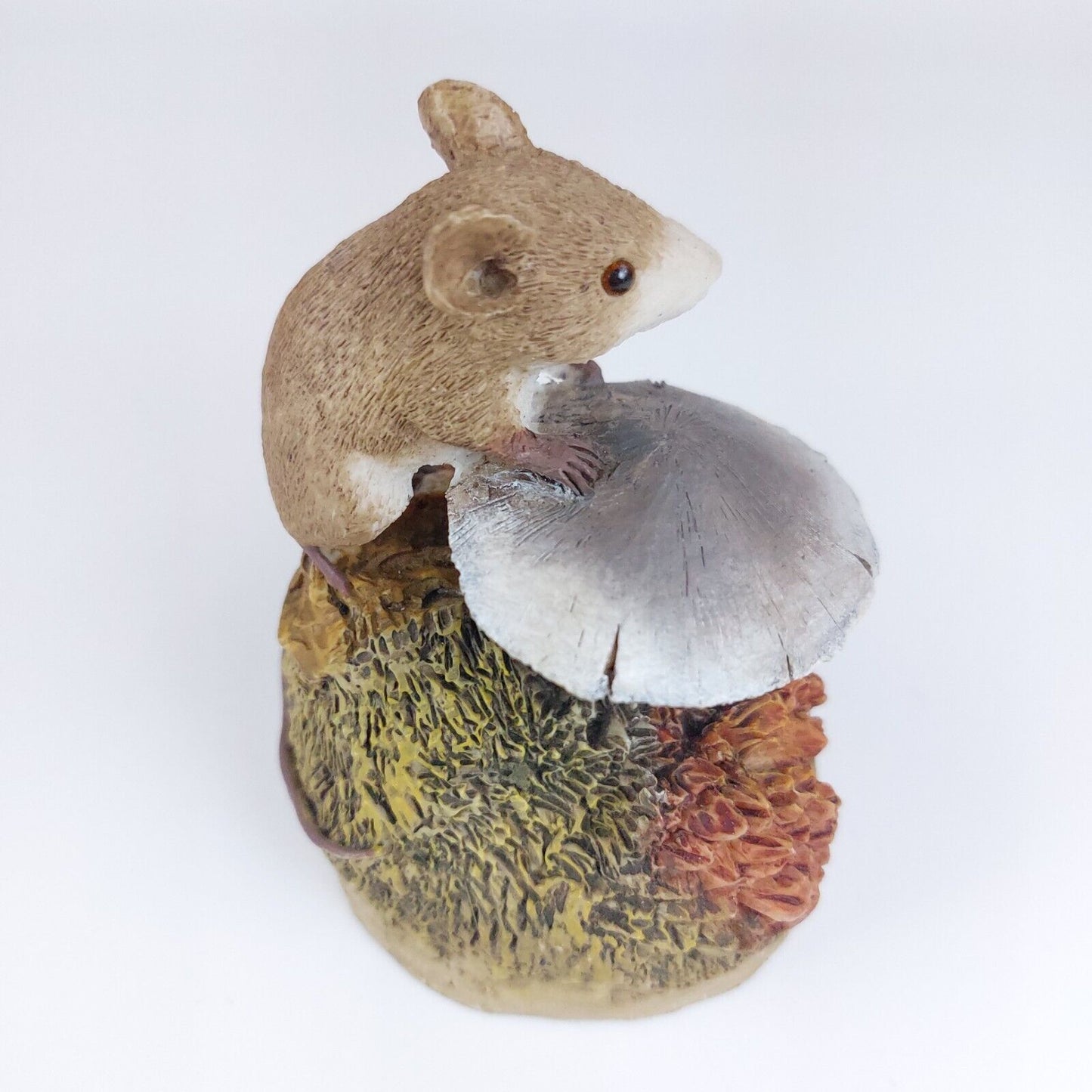 Arden Sculpture Collection "Mouse on Mushroom" Resin Figurine -Vintage from 80's