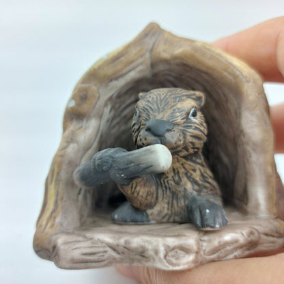 Franklin Woodland Surprises BEAVER Figurine by Jacqueline B. Smith, 1984