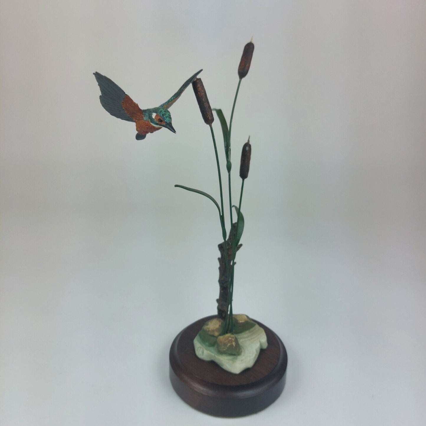 Limited Edition Kingfisher Sculpture, Signed by the artist,The Merlin Collection