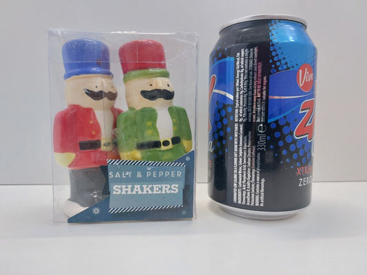 New, Nutcracker Novelty Ceramic salt and pepper shaker set