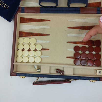 Backgammon In Leather Box Exculusive Made In Taiwan, See The Pics!