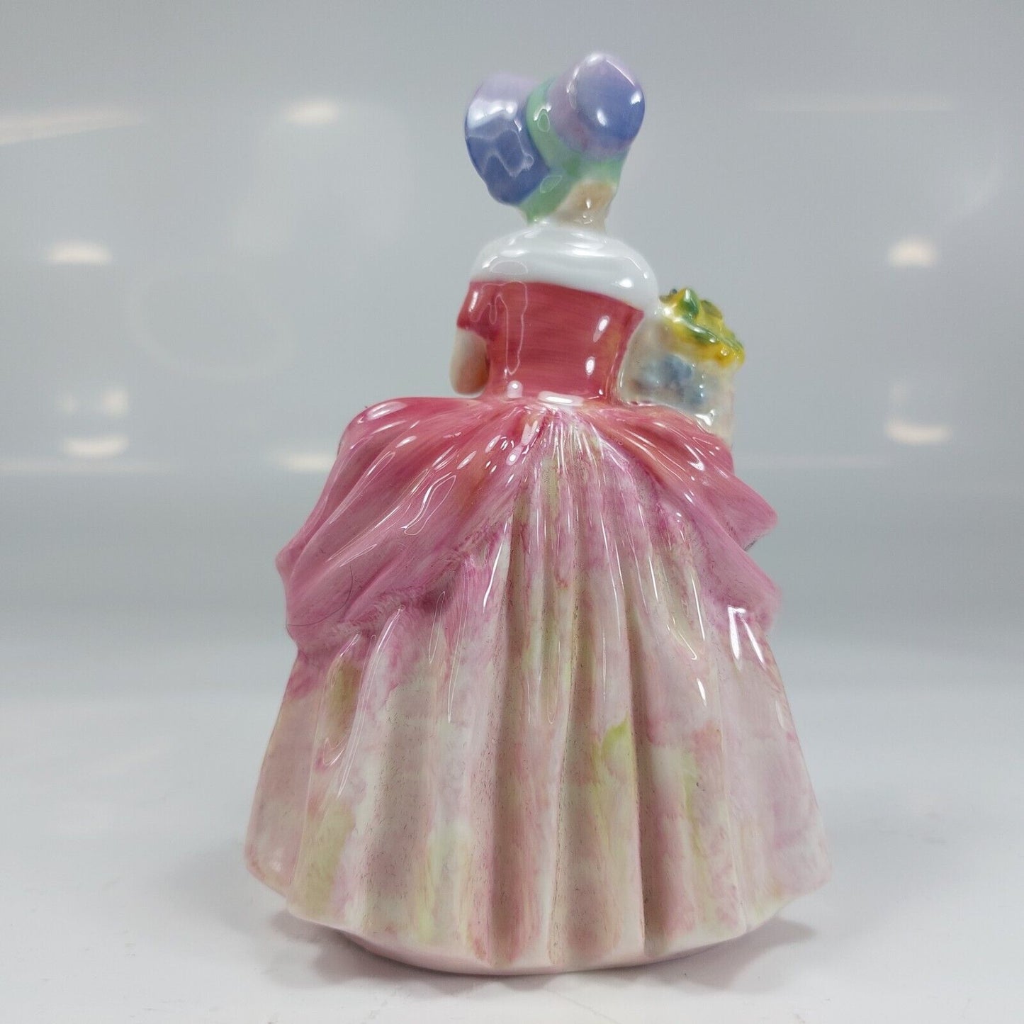 Royal Doulton 'Cissie' HN1801 Rare Porcelain Figurine - Vintage Collectible