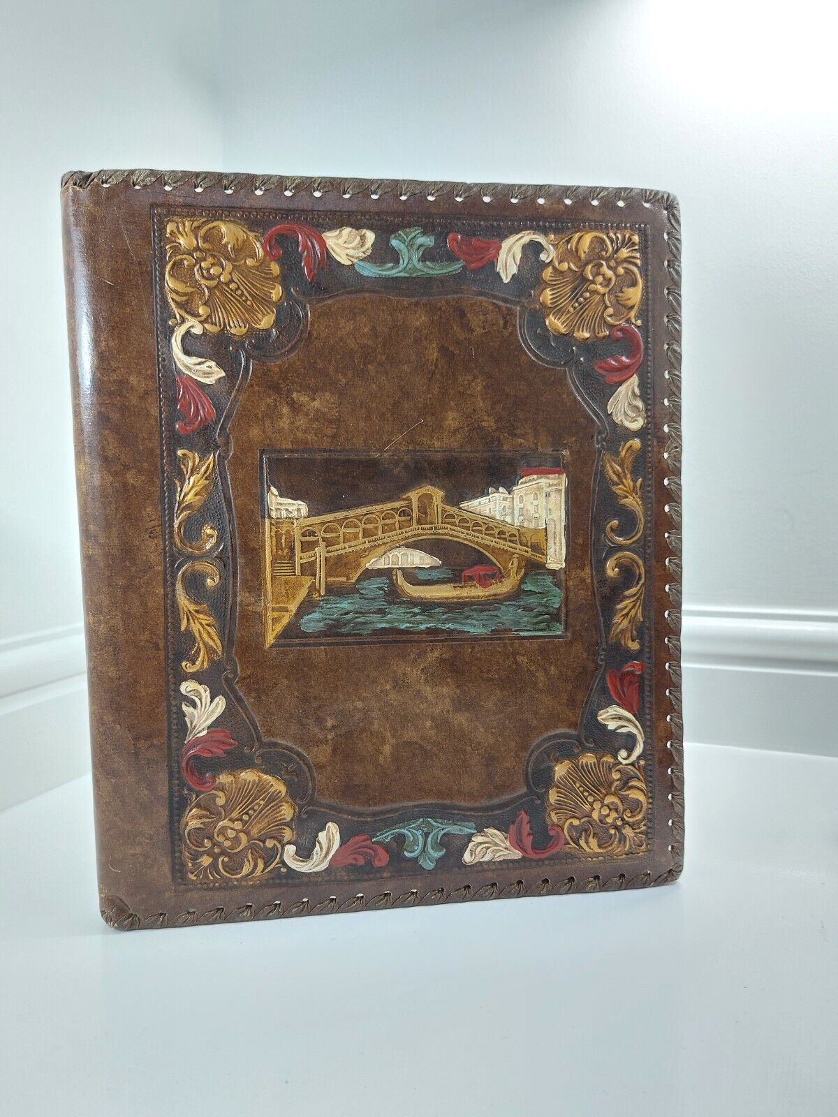 Hand-Painted Photography Embossed Leather Photo Album - Handmade Vintage Venice