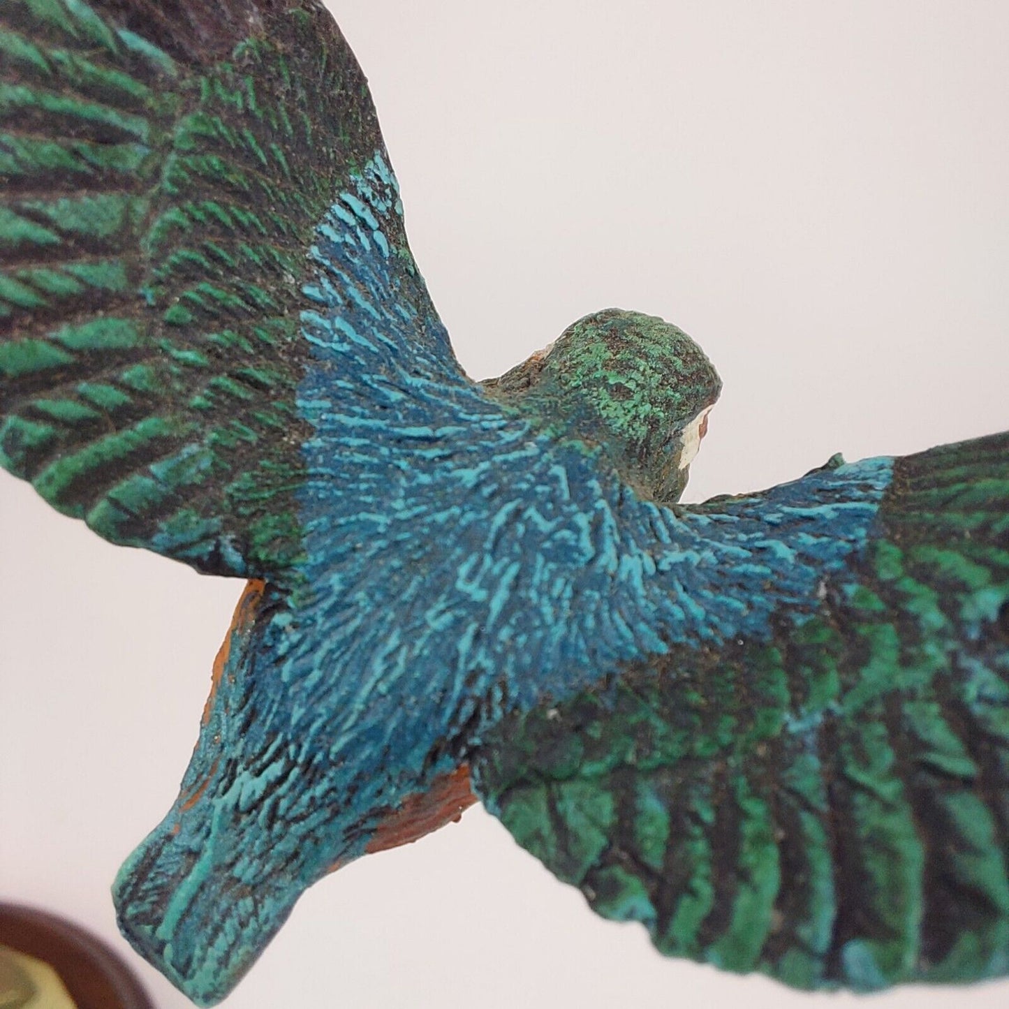 Limited Edition Kingfisher Sculpture, Signed by the artist,The Merlin Collection