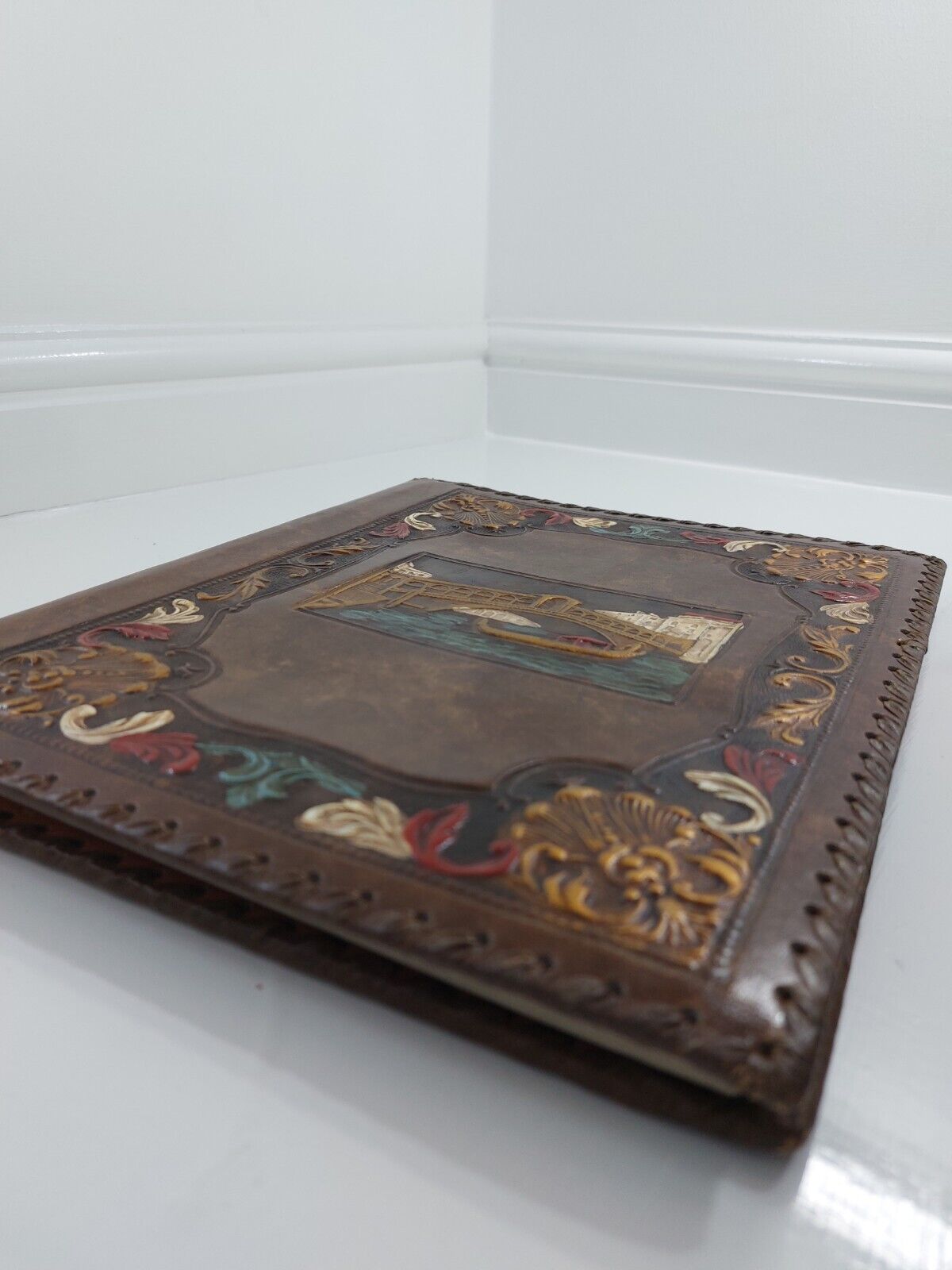 Hand-Painted Photography Embossed Leather Photo Album - Handmade Vintage Venice