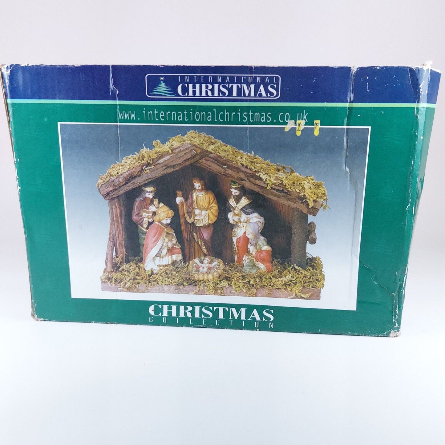 Vintage Nativity Set Resin Figures Wooden Manger Moss Detail International Chris