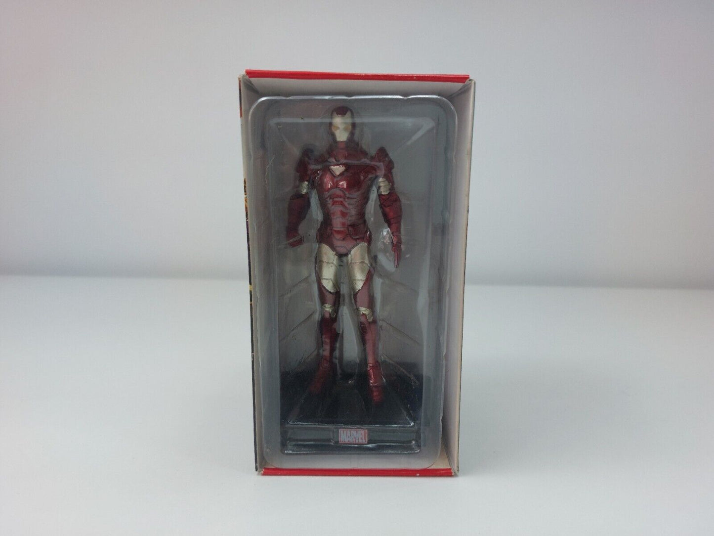 Marvel Iron Man Collectible Figurine 2017 Red Armor Display Base Good Condition