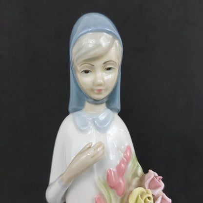 Cuart De Poblet Porcelain Lady with Roses Figurine, Valencia