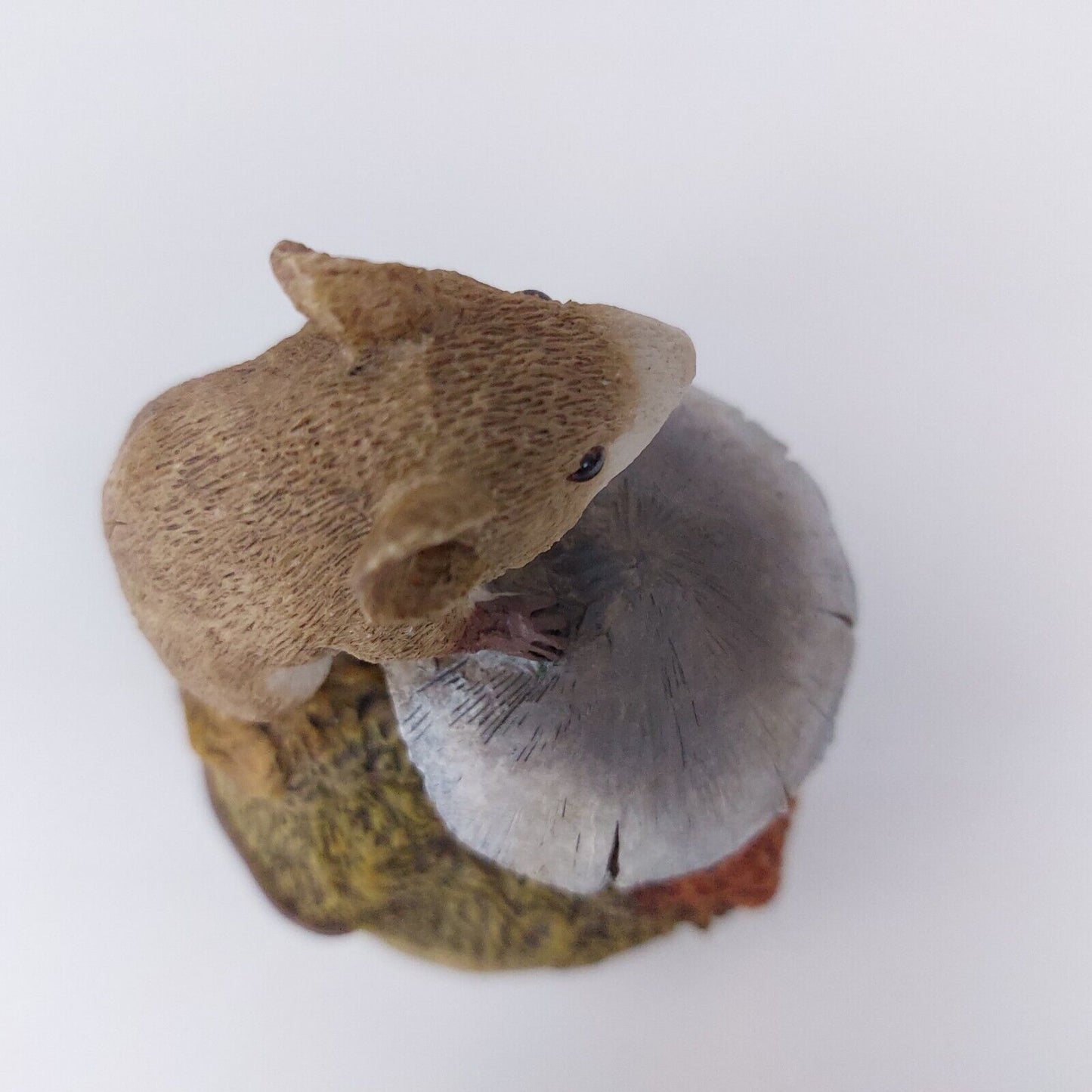 Arden Sculpture Collection "Mouse on Mushroom" Resin Figurine -Vintage from 80's