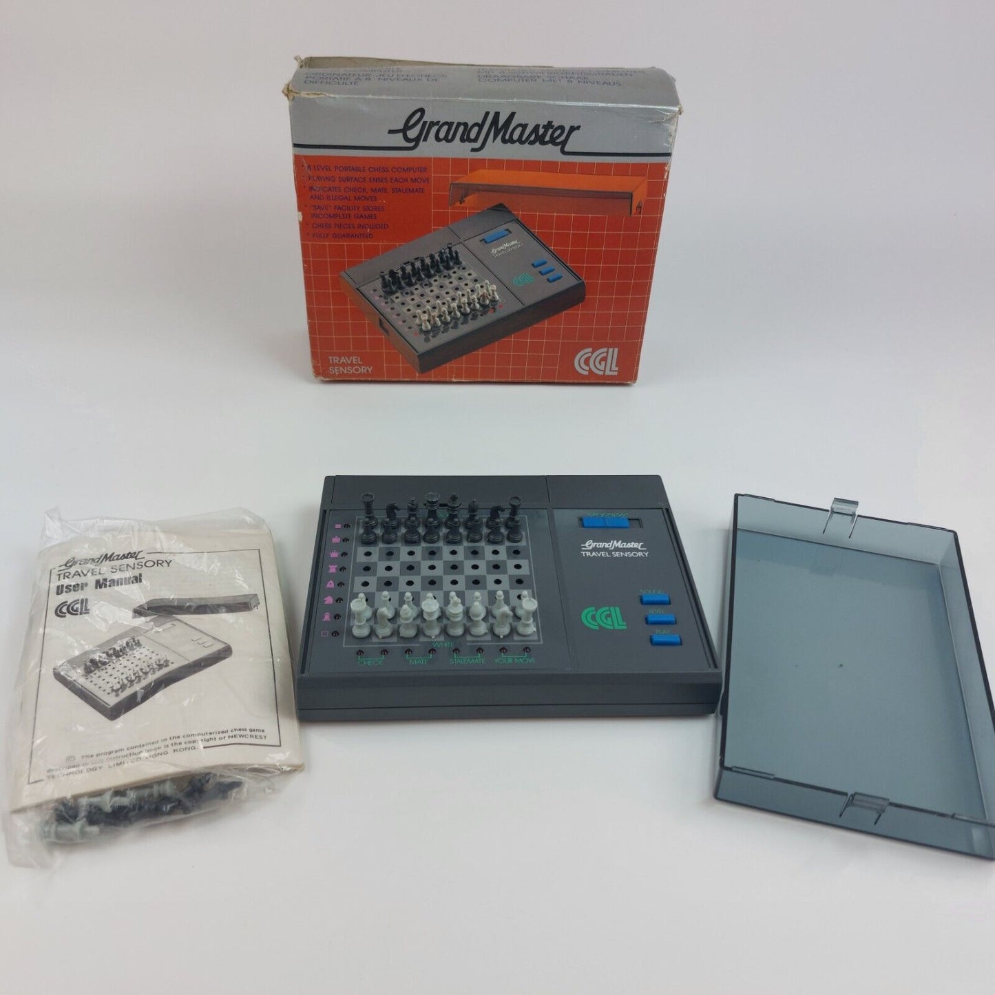 Retro Early 1980's GrandMaster Electronic Chess - Portable Travel Sensory Set - Collectible