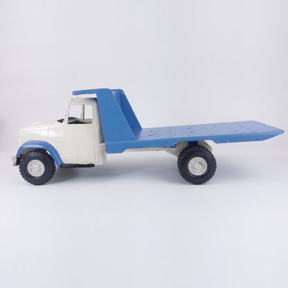 Ertl Pressed Steel Flat Bed Hauler Truck: Vintage Collectible Toy (40 cm)