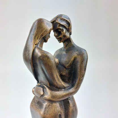 ABSTRACT BRONZE SCULPTURE OF AN EMBRACING COUPLE, Love Sculpture, Gift For Gf,bf