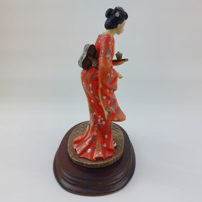 The Leonardo Collection RARE Geisha Figurine 1995 Red Kimono Collectible