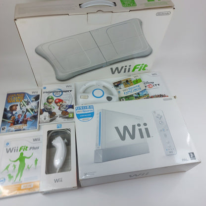 Boxed Nintendo Wii Console With Wii fit Board & Games & Accesories Mario Bundle