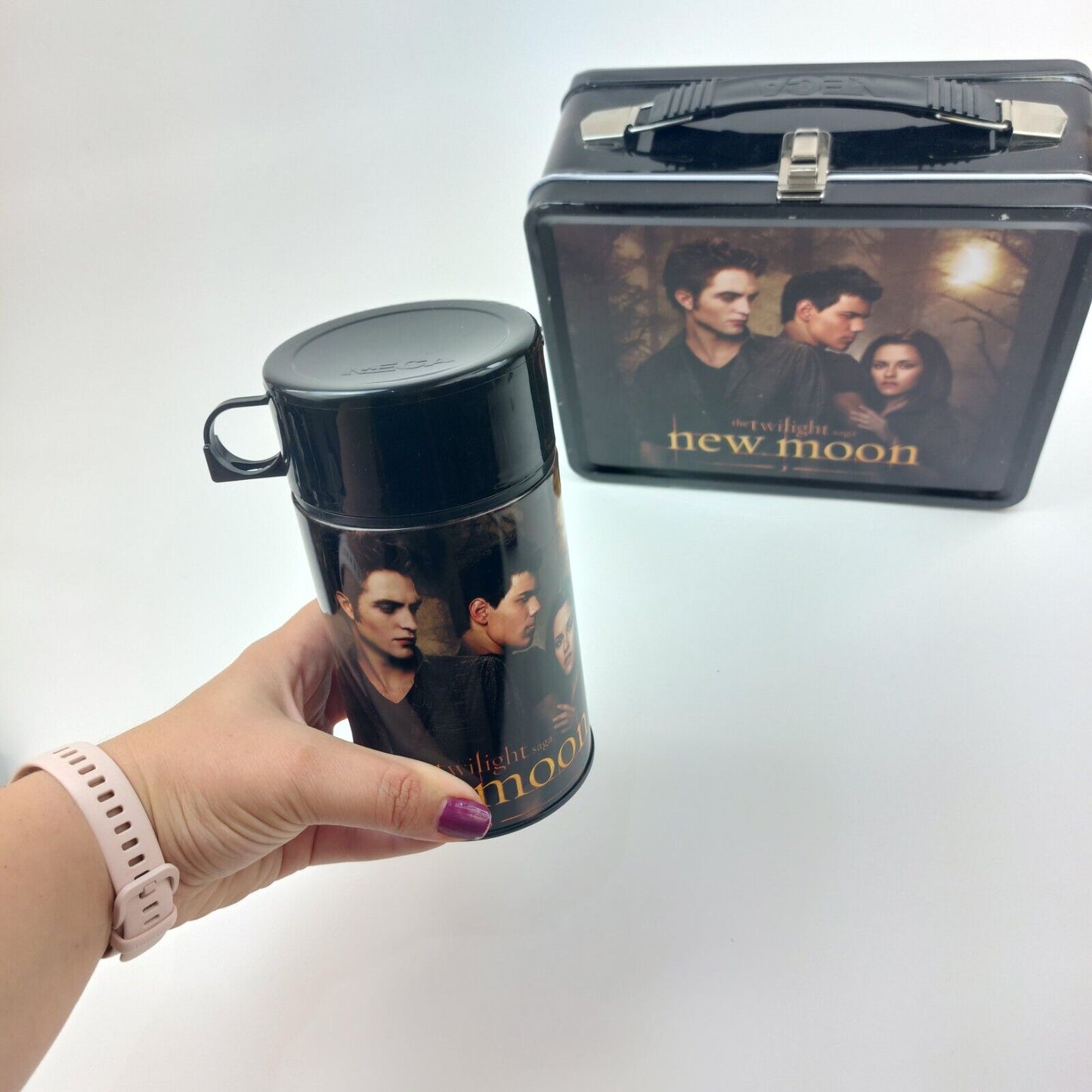 Twilight Saga New Moon Metal Lunch Box & Thermos Set - Dents & scratches