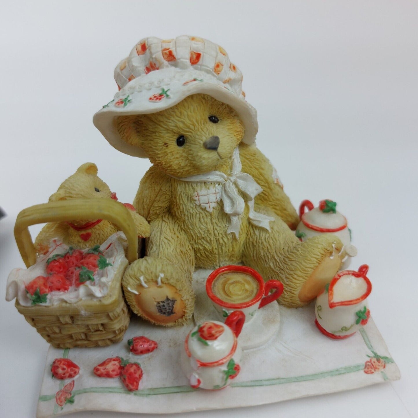 Cherished Teddies 'Cozy Tea For Two' Figurine 1995 - Original box & Certificate