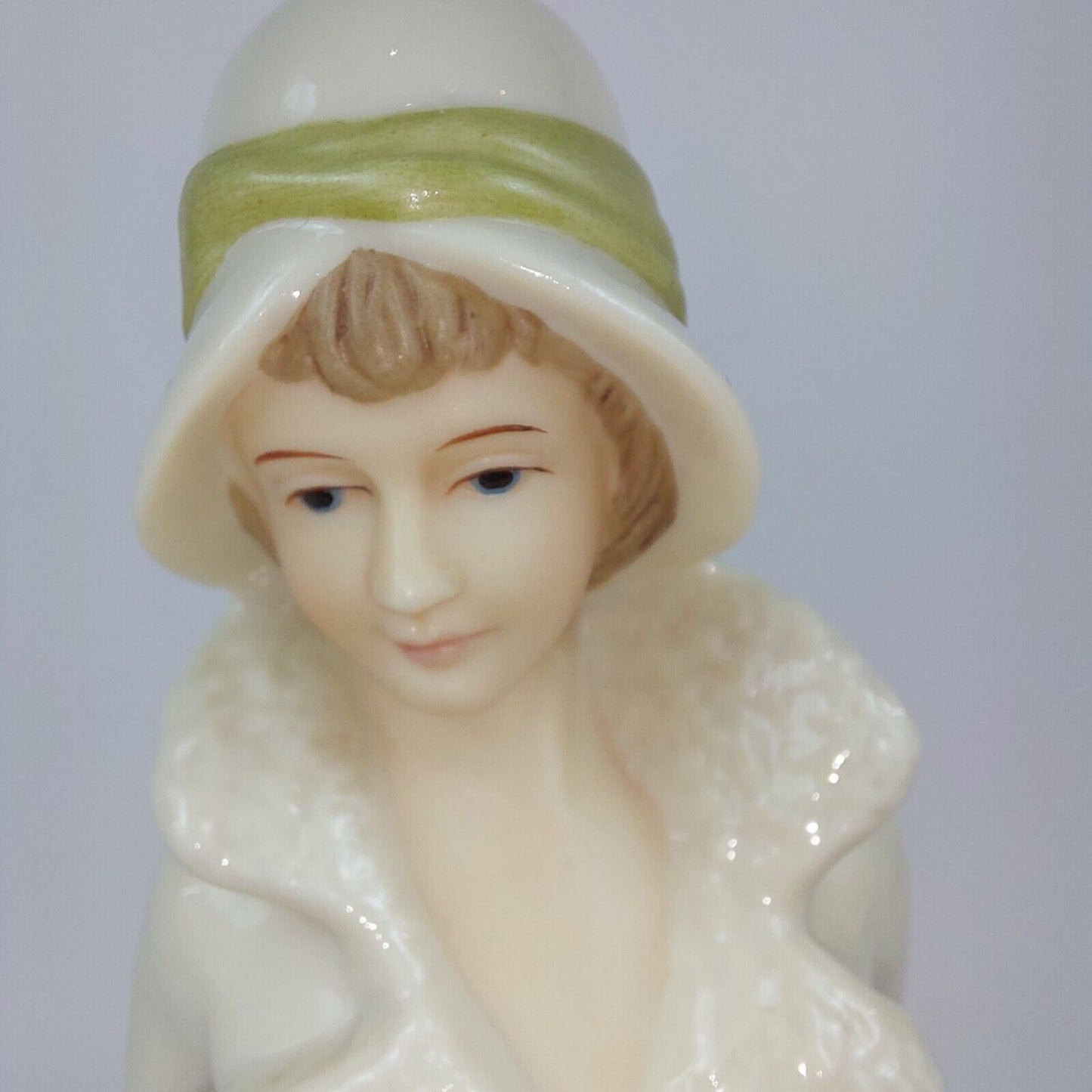 The Regal Collection 'Natalie' Porcelain Figurine  (P121) - 10"