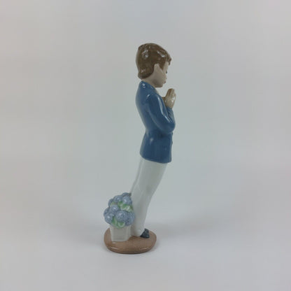 NAO handmade In Spain By Lladro DAISA 2000 Man In Blue Jacket Porcelain Figurine