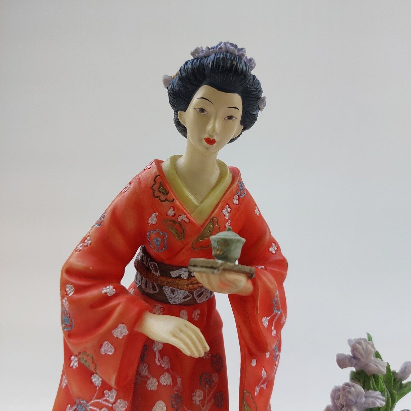 The Leonardo Collection RARE Geisha Figurine 1995 Red Kimono Collectible