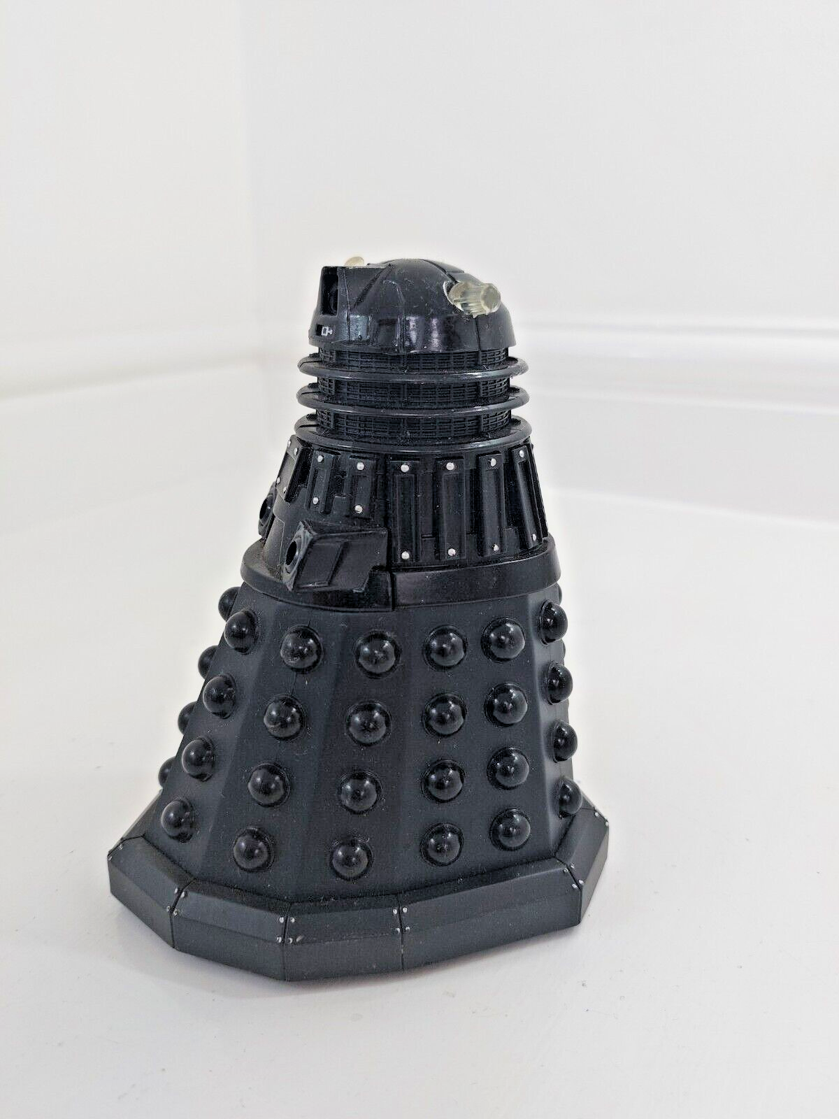 Doctor Who, 5.5" Action Figure Black (1963) Dr. Who Genesis of the Daleks Dalek