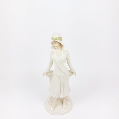 The Regal Collection 'Natalie' Porcelain Figurine  (P121) - 10"