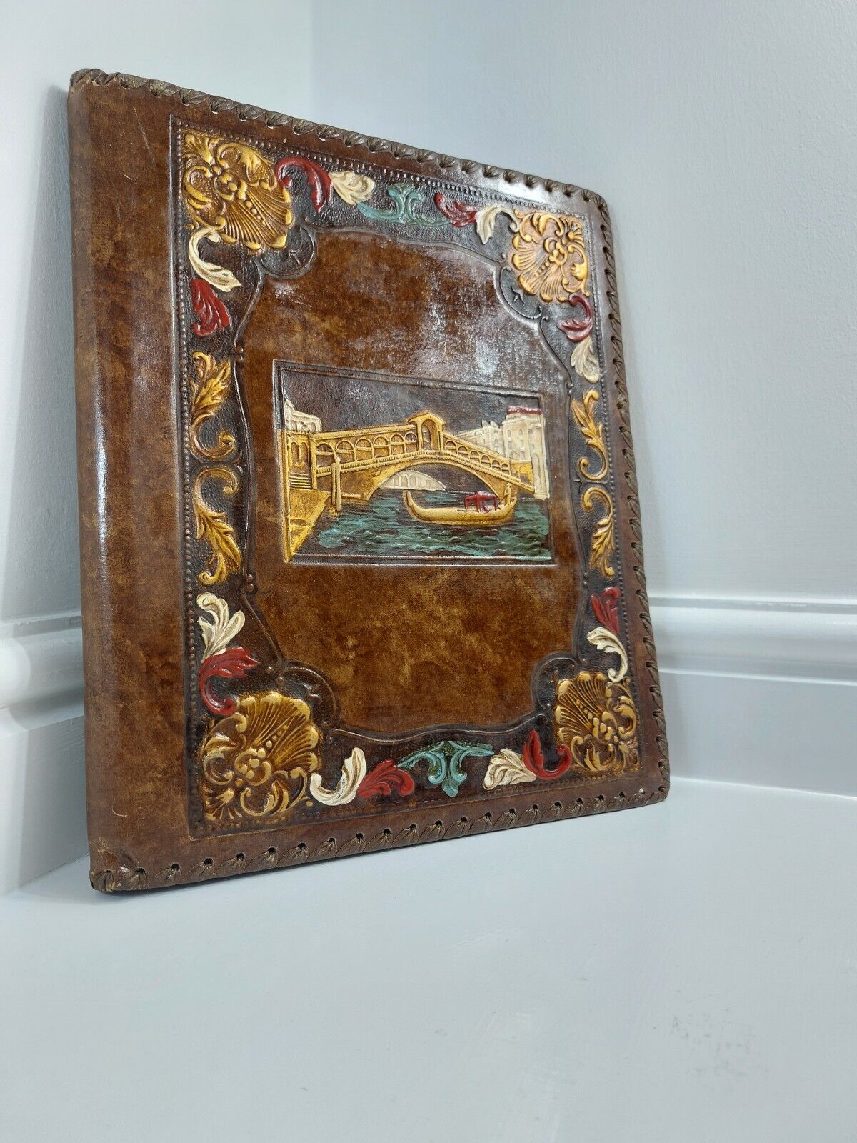 Hand-Painted Photography Embossed Leather Photo Album - Handmade Vintage Venice