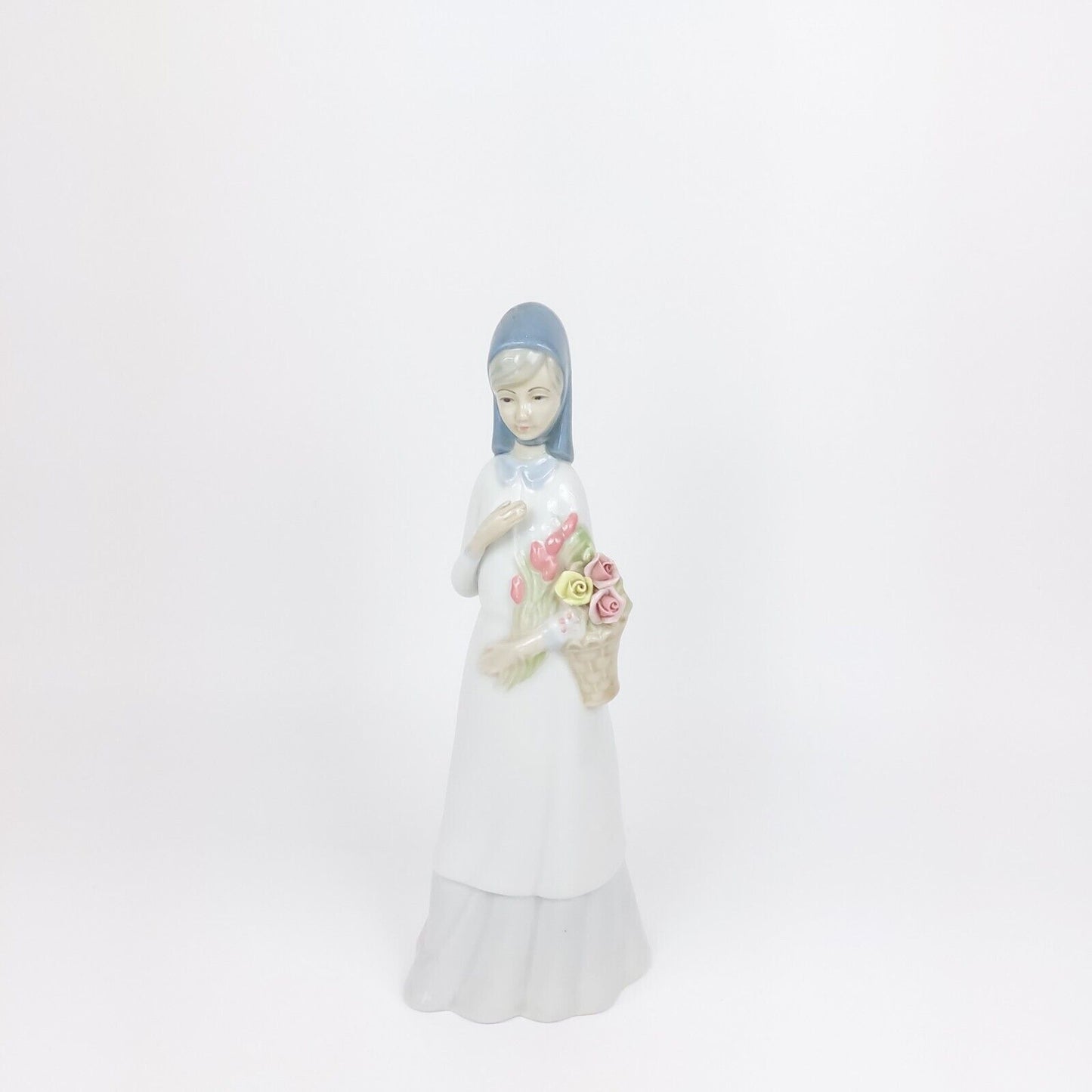 Cuart De Poblet Porcelain Lady with Roses Figurine, Valencia