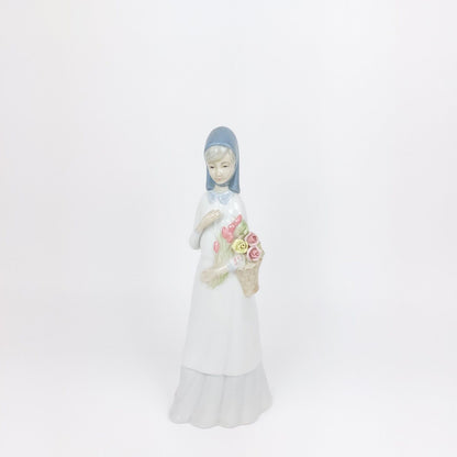 Cuart De Poblet Porcelain Lady with Roses Figurine, Valencia