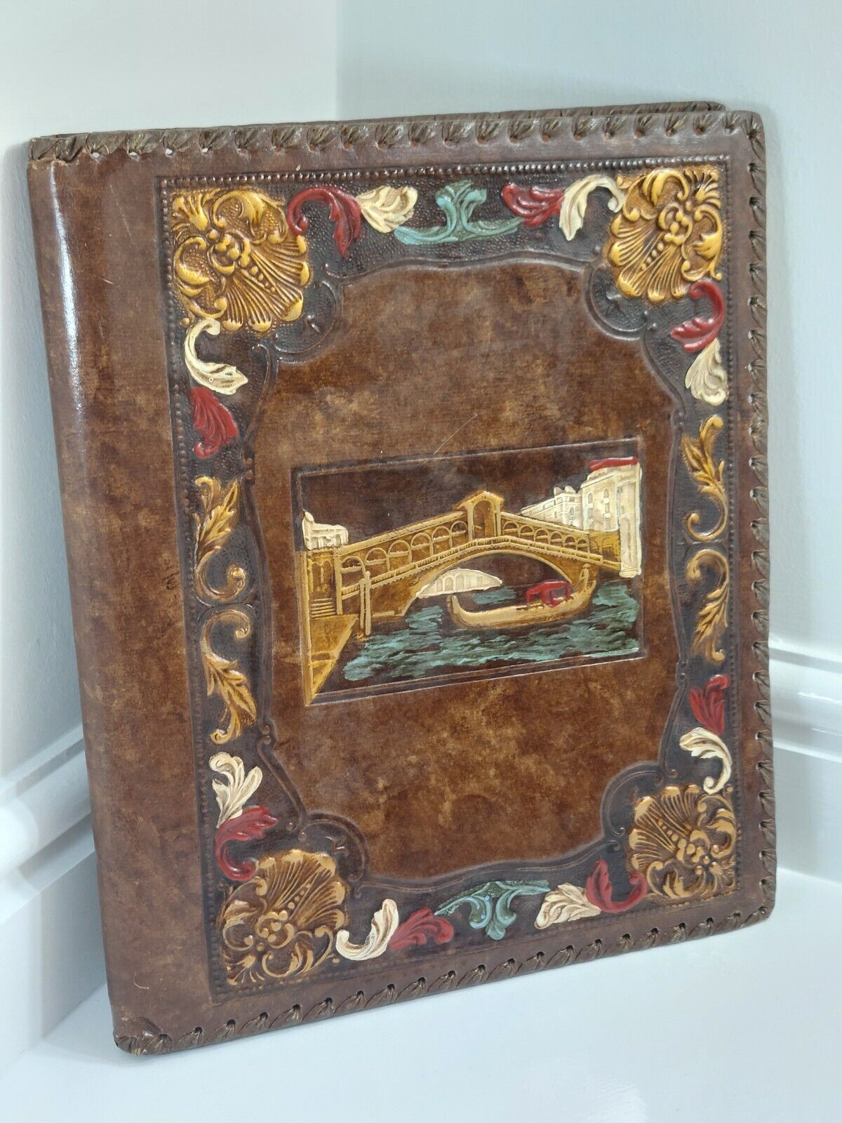 Hand-Painted Photography Embossed Leather Photo Album - Handmade Vintage Venice