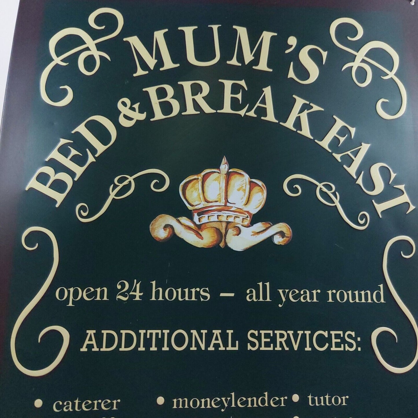 Decorative Metal Sign "Mum's Bed & Breakfast" - Humorous and Charming Home Decor