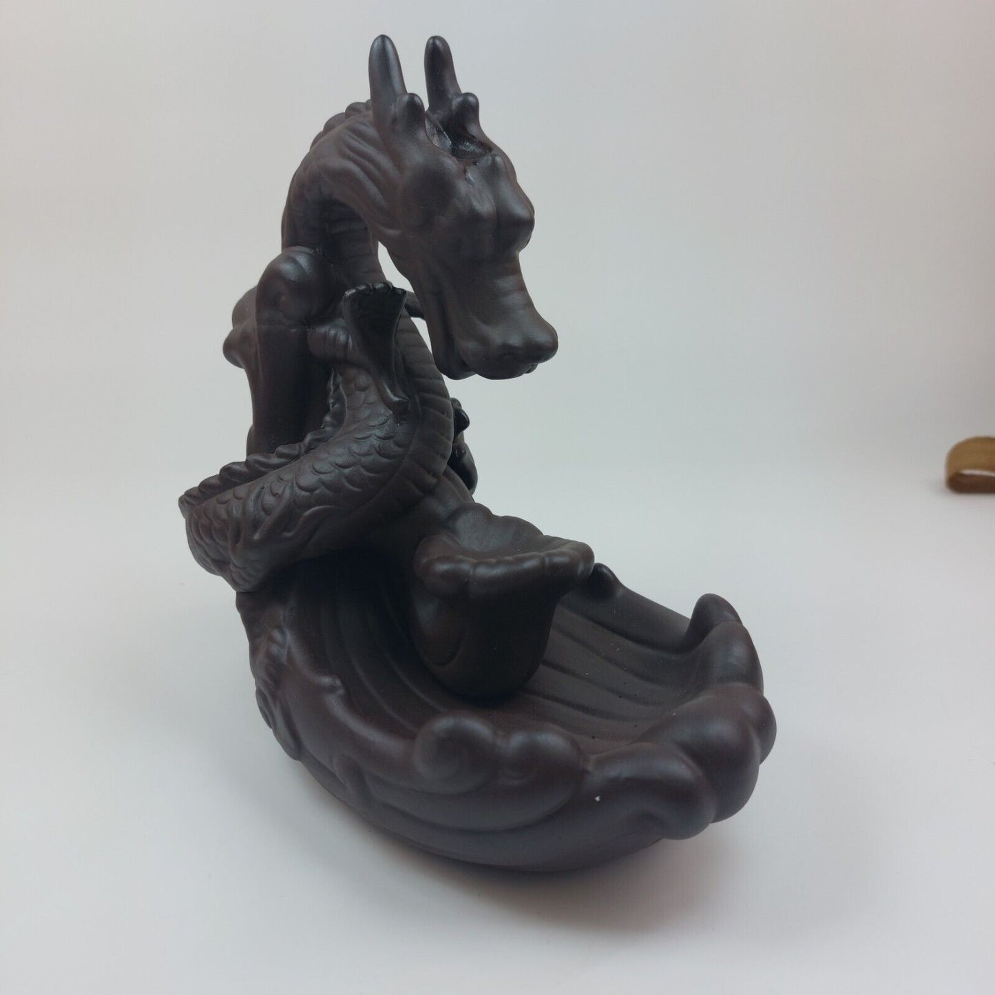 Dragon Backflow Incense Burner Ceramic with 18 Free Cones - Handcrafted Home Déc