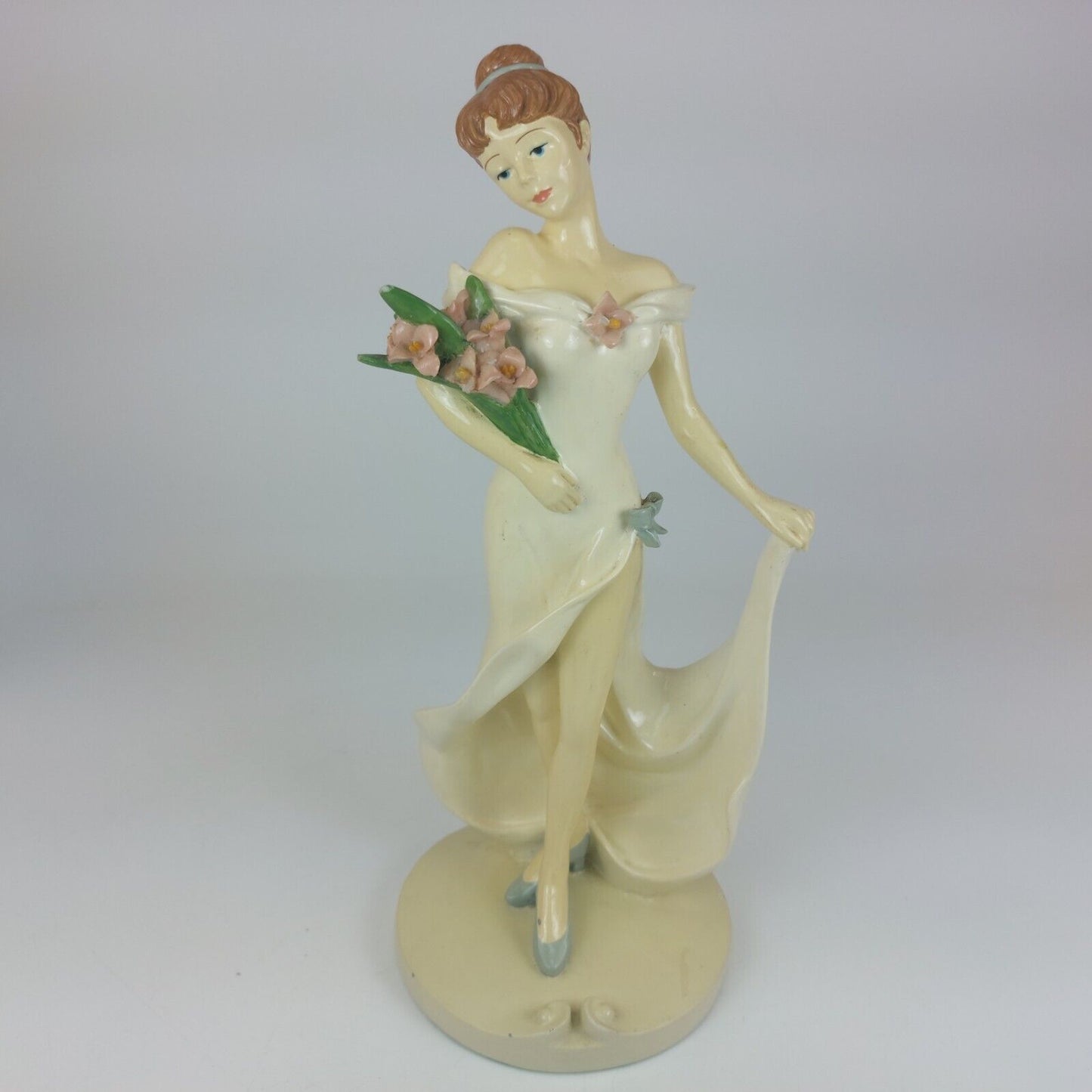 Rare Elegant Vintage Ceramic Figurine, Lady with Flowers, Good Condition