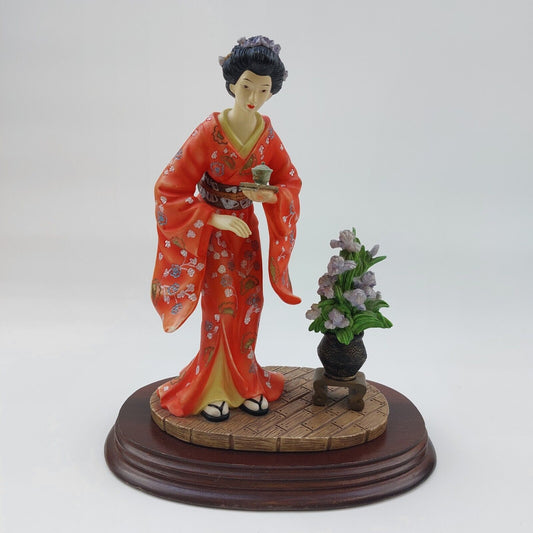 The Leonardo Collection RARE Geisha Figurine 1995 Red Kimono Collectible