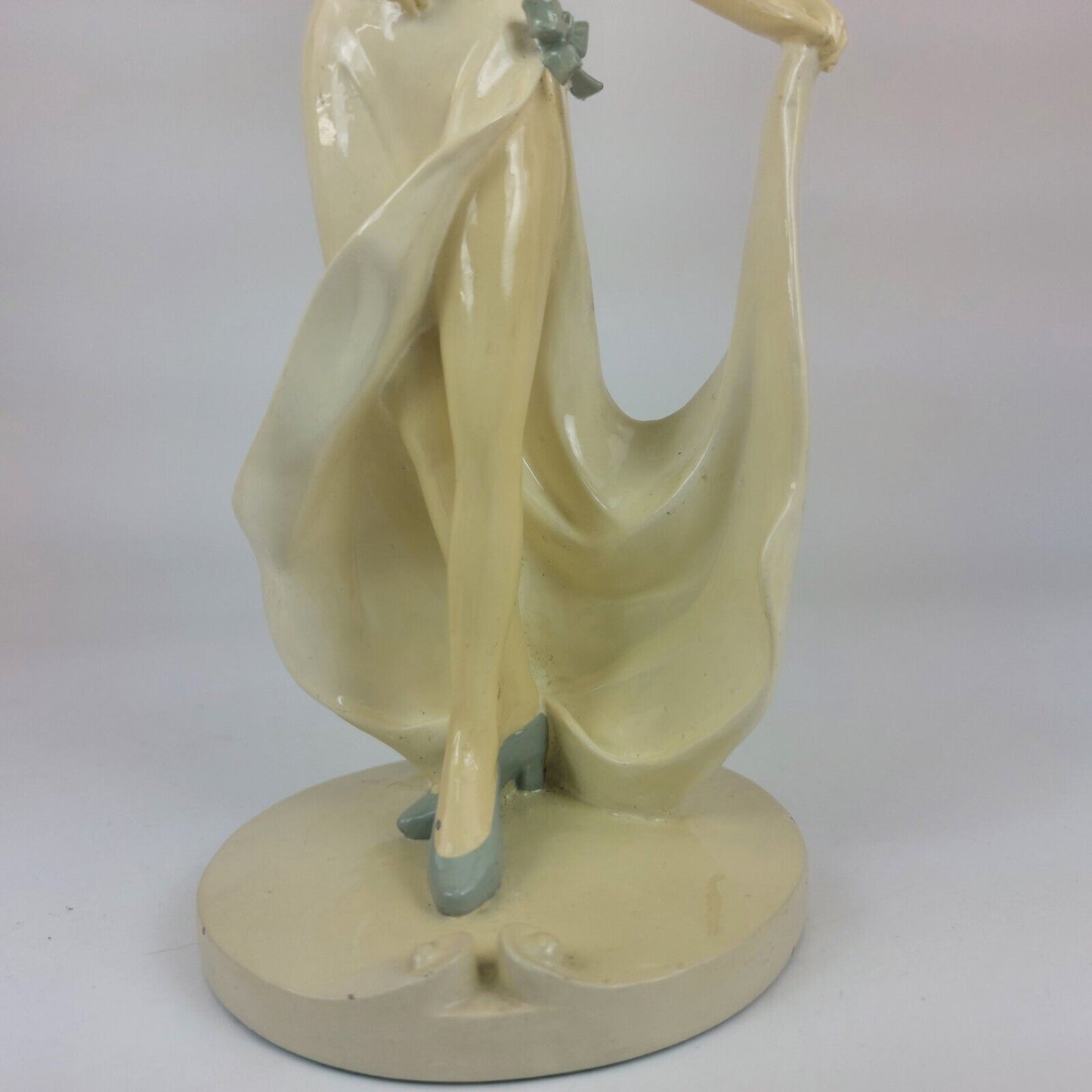 Rare Elegant Vintage Ceramic Figurine, Lady with Flowers, Good Condition