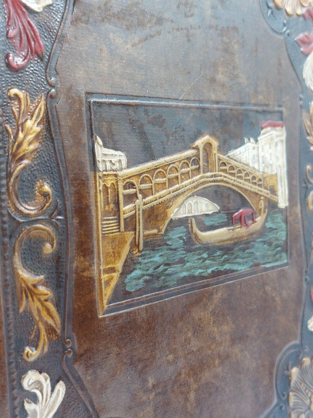 Hand-Painted Photography Embossed Leather Photo Album - Handmade Vintage Venice