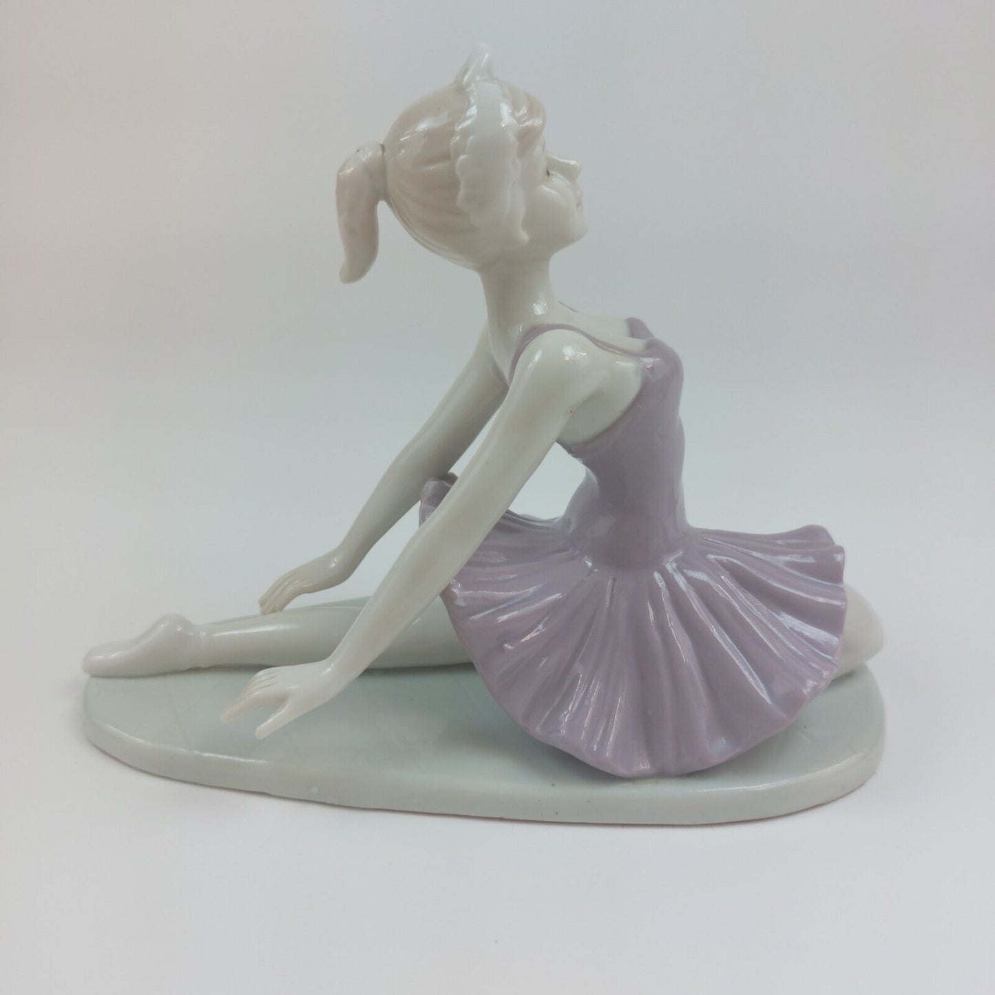 Pair of Vintage Porcelain Ballerina Figurines - Lavender & White/Gold