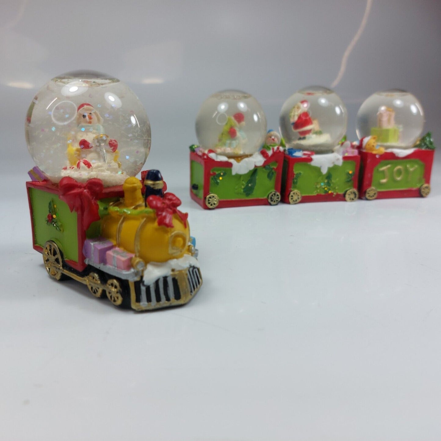 Holiday Snow Globe Train Set with Christmas Motifs