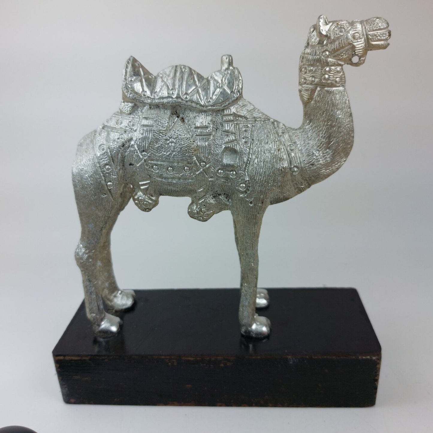 Silver-Plated Metal Camel Statue, Ornate 5.5 Inch Collectible