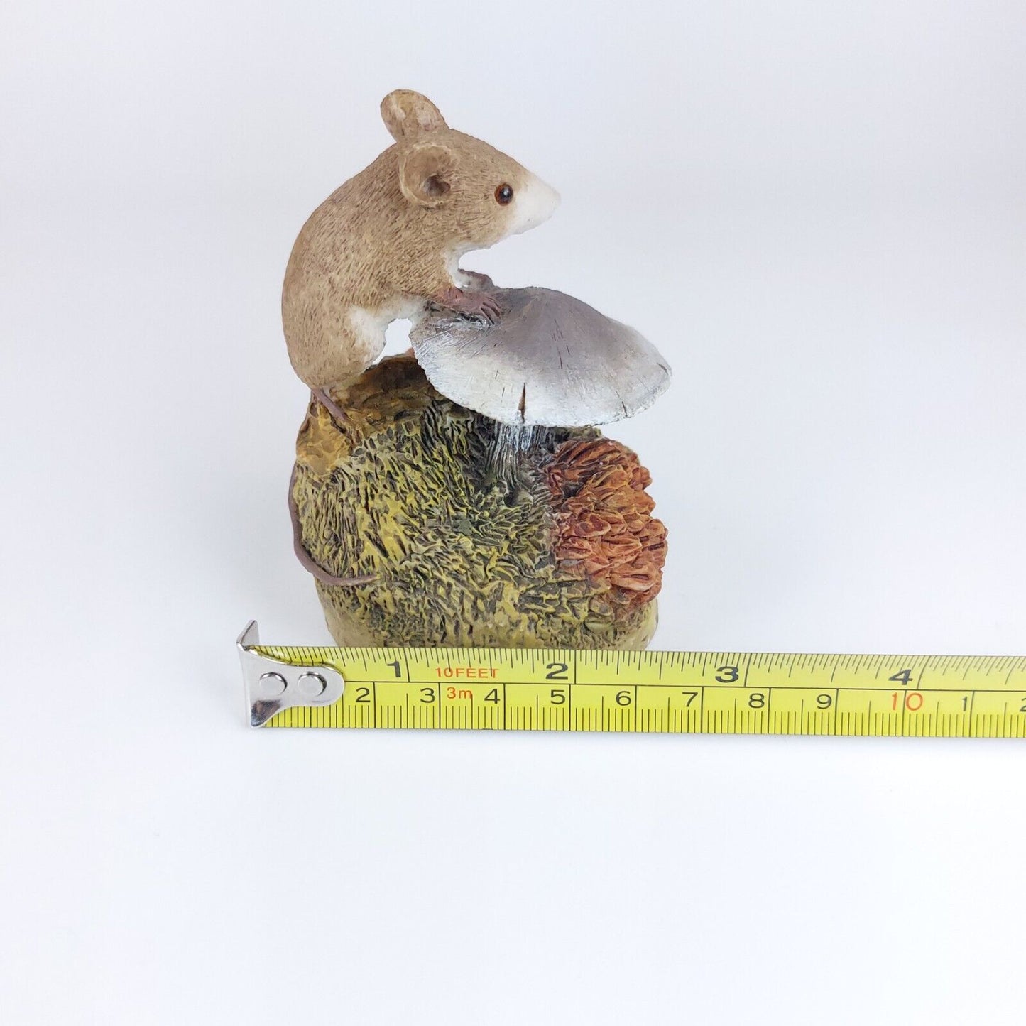 Arden Sculpture Collection "Mouse on Mushroom" Resin Figurine -Vintage from 80's