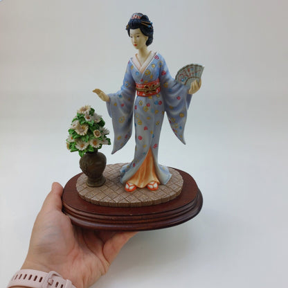 Leonardo Collection Geisha Figurine 1995 with Floral Vase - The Leonardo Collect